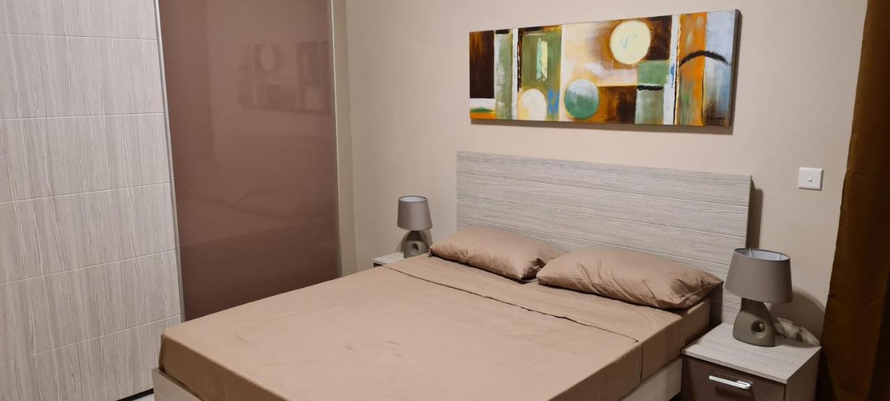 Large Apartment In Marsascala. Sleeps 6 Marsaskala Zewnętrze zdjęcie