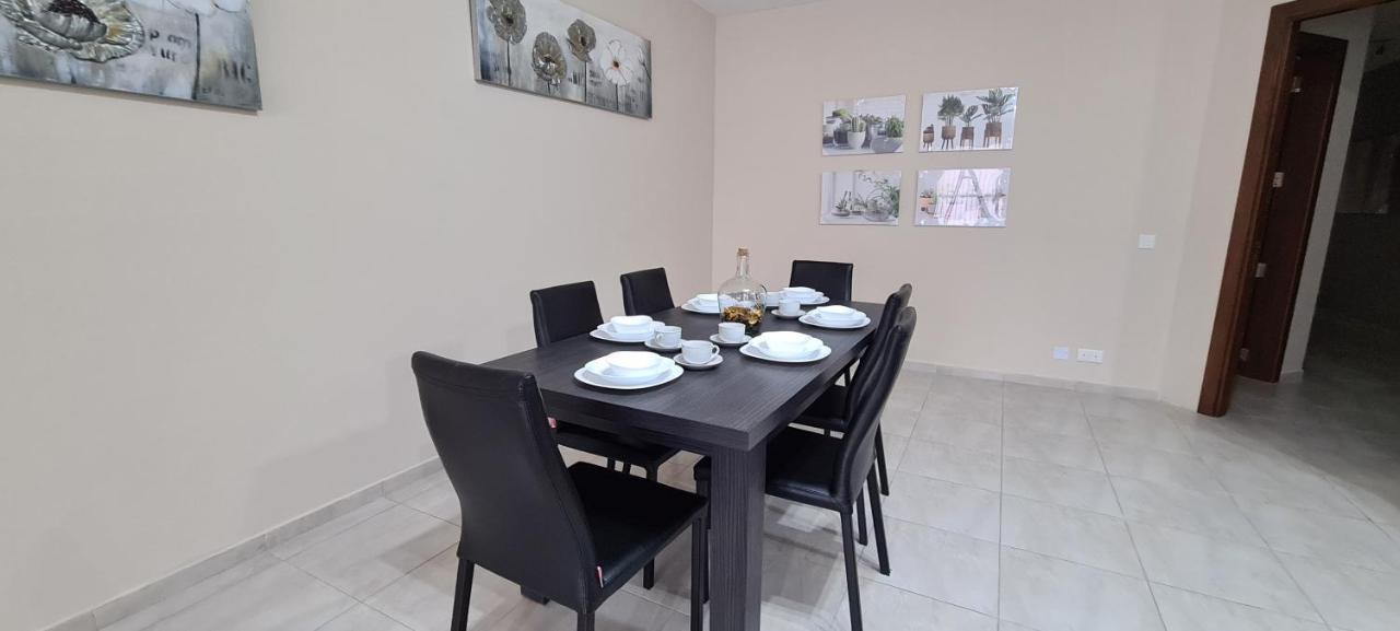 Large Apartment In Marsascala. Sleeps 6 Marsaskala Zewnętrze zdjęcie